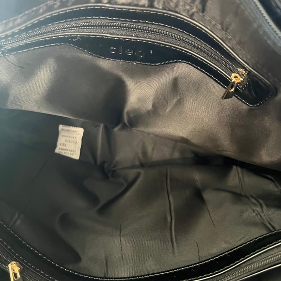 Cleo croc pattern hand bag - Picture 5 of 7